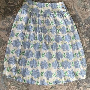 Beautiful Draper James skirt